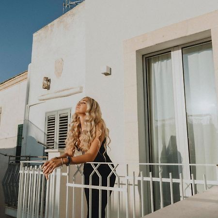 פולינאנו א מארה Al 22 Suite & Spa Luxury Experience מראה חיצוני תמונה