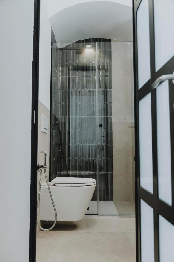 פולינאנו א מארה Al 22 Suite & Spa Luxury Experience מראה חיצוני תמונה