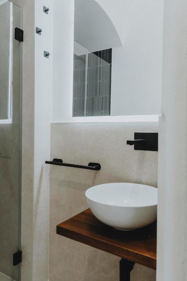 פולינאנו א מארה Al 22 Suite & Spa Luxury Experience מראה חיצוני תמונה