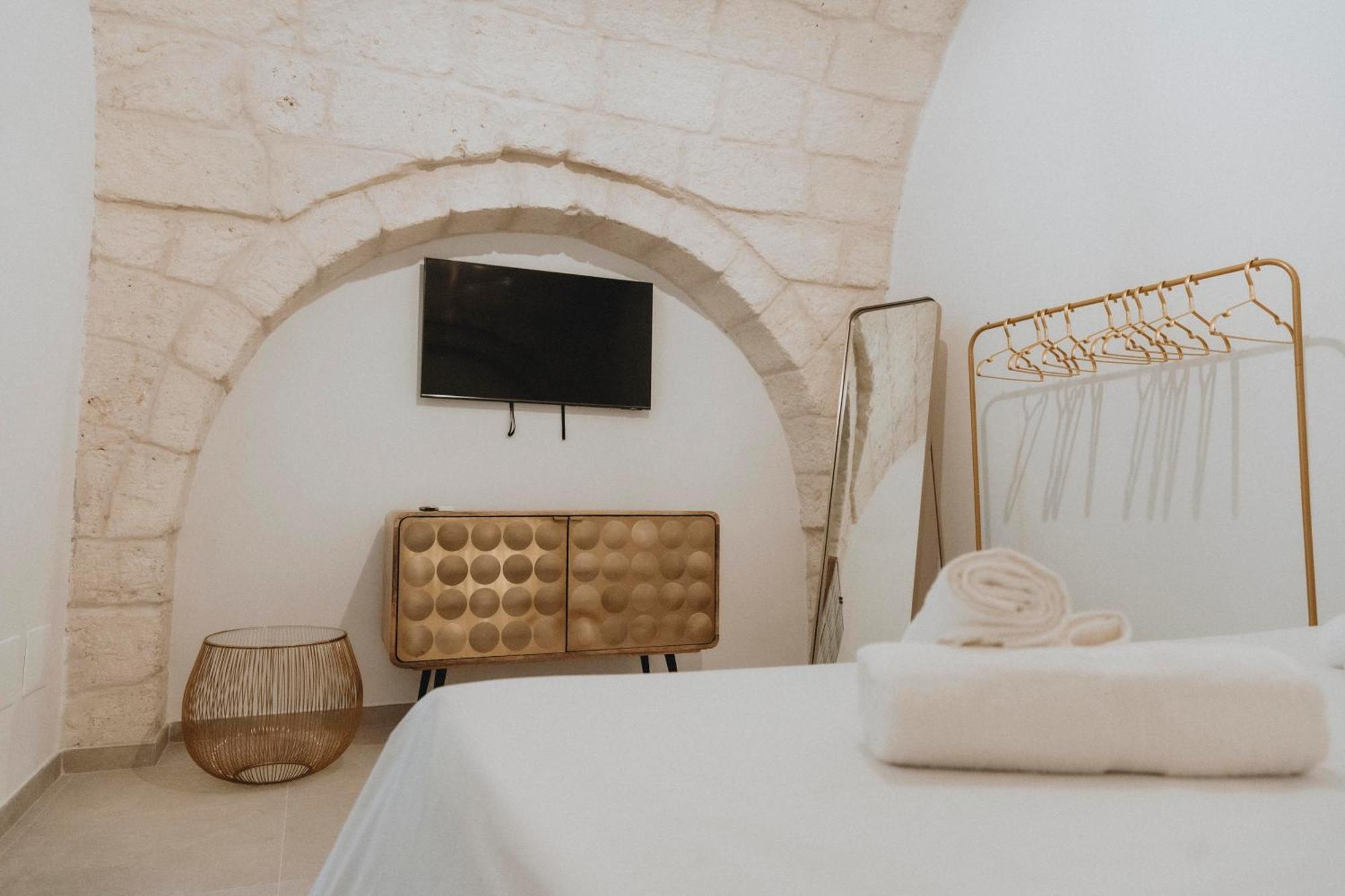 פולינאנו א מארה Al 22 Suite & Spa Luxury Experience מראה חיצוני תמונה